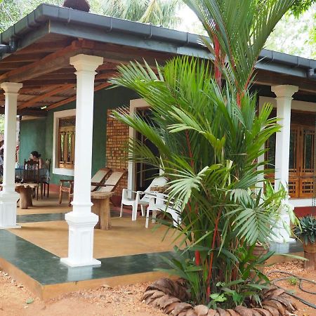 Thilina Homestay سيغيرِيا المظهر الخارجي الصورة