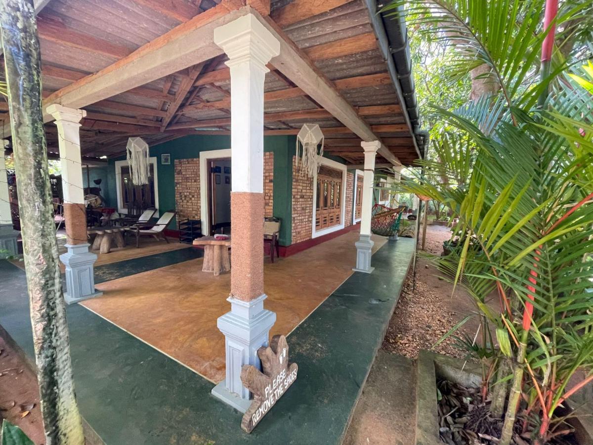 Thilina Homestay سيغيرِيا المظهر الخارجي الصورة